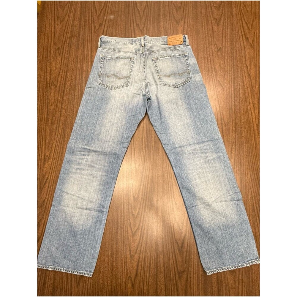 American Eagle Outfitters Men’s Light Wash Relaxed Jeans Size 34” x 34” - Picture 15 of 16